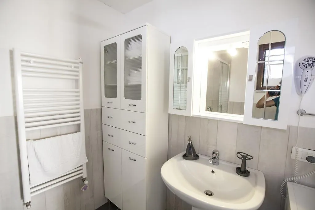 B&B Del Massimo Palermo 3*,