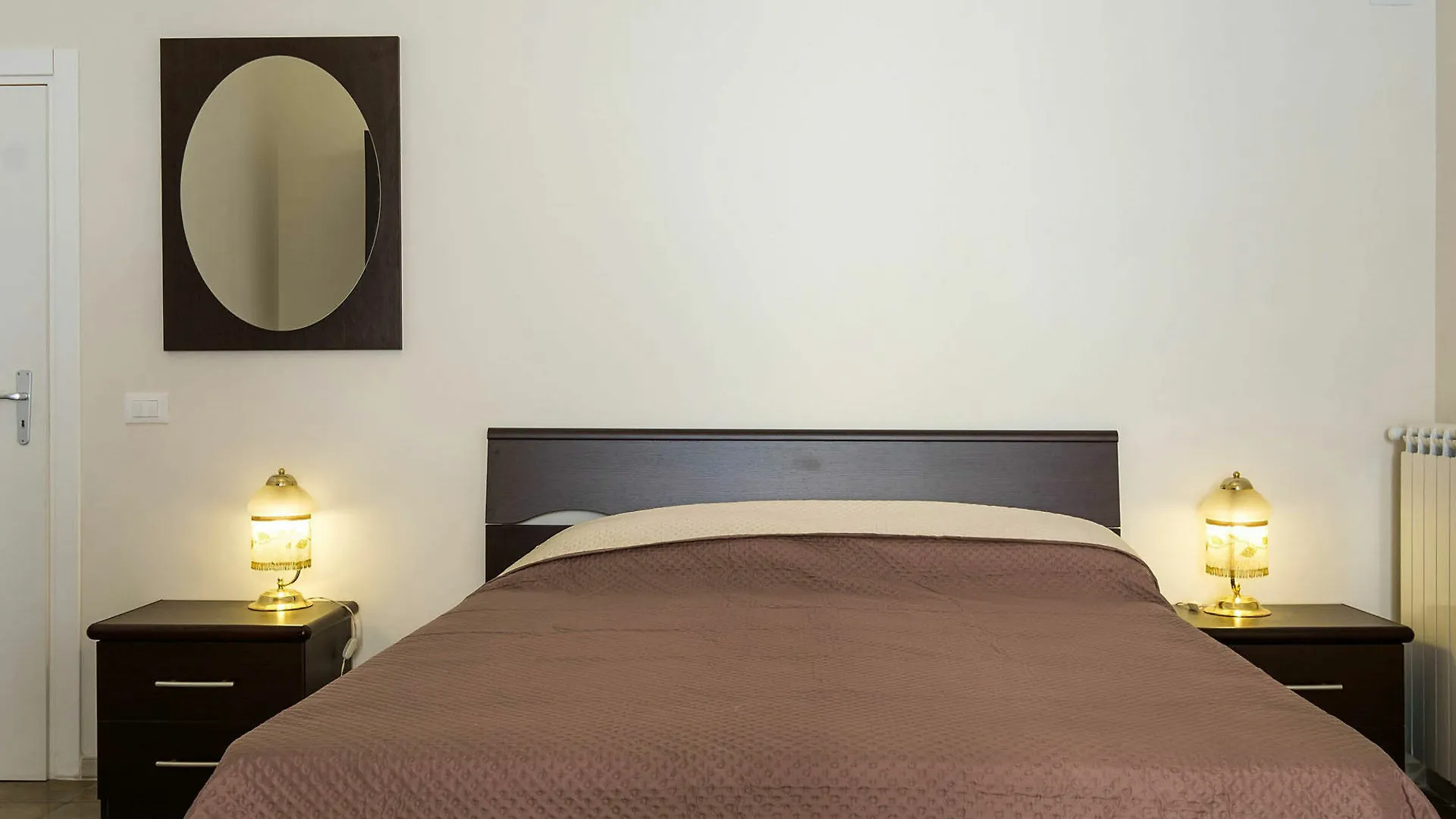 *** Nocleg ze śniadaniem B&B Del Massimo Palermo Włochy